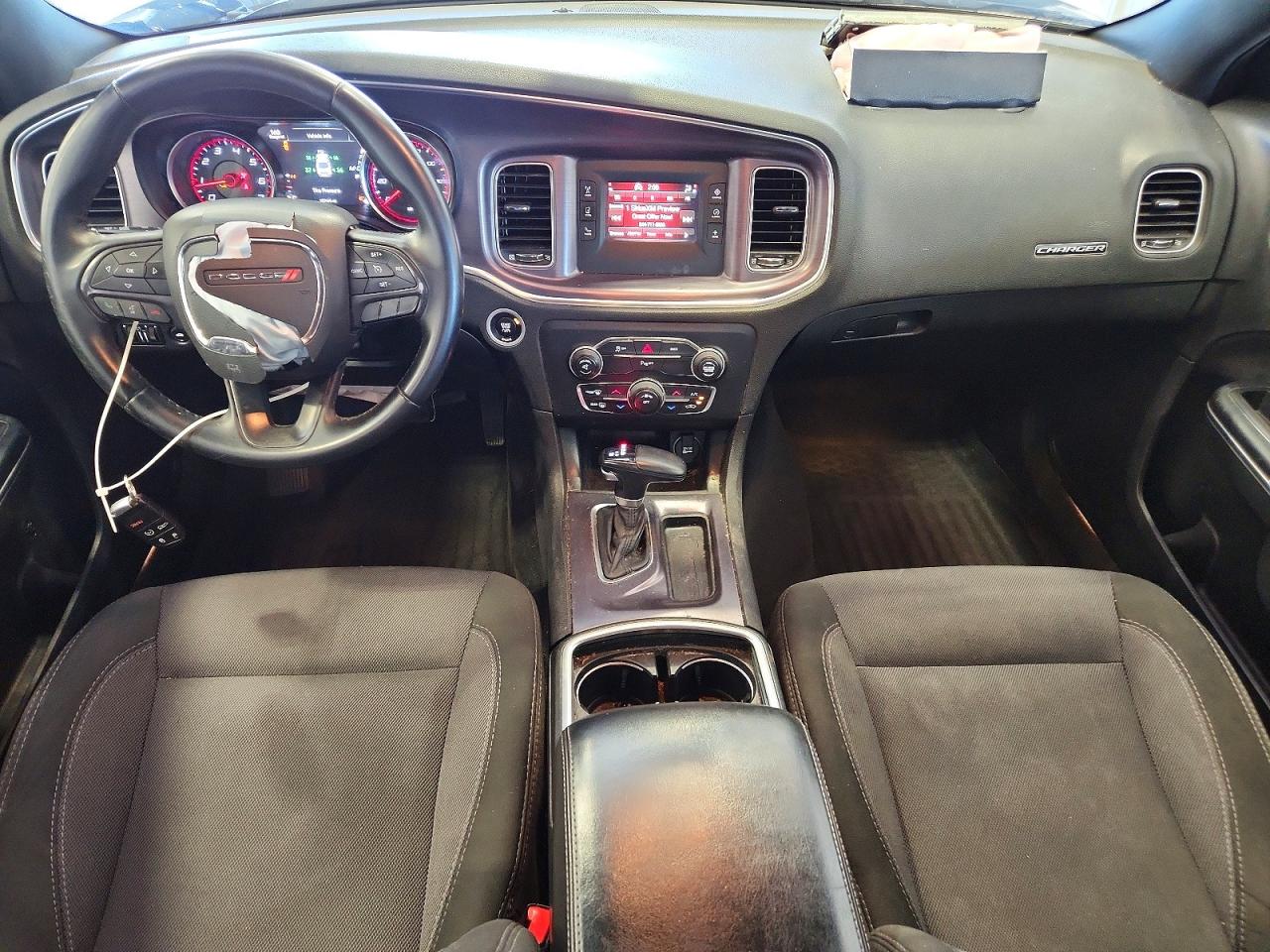 Dodge Charger Se