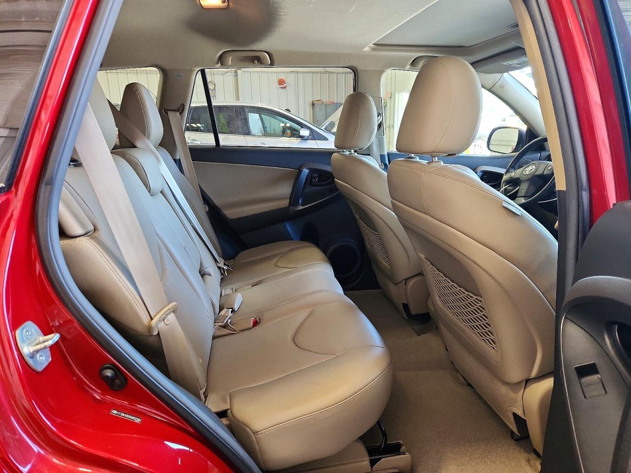 Toyota RAV4 Limited