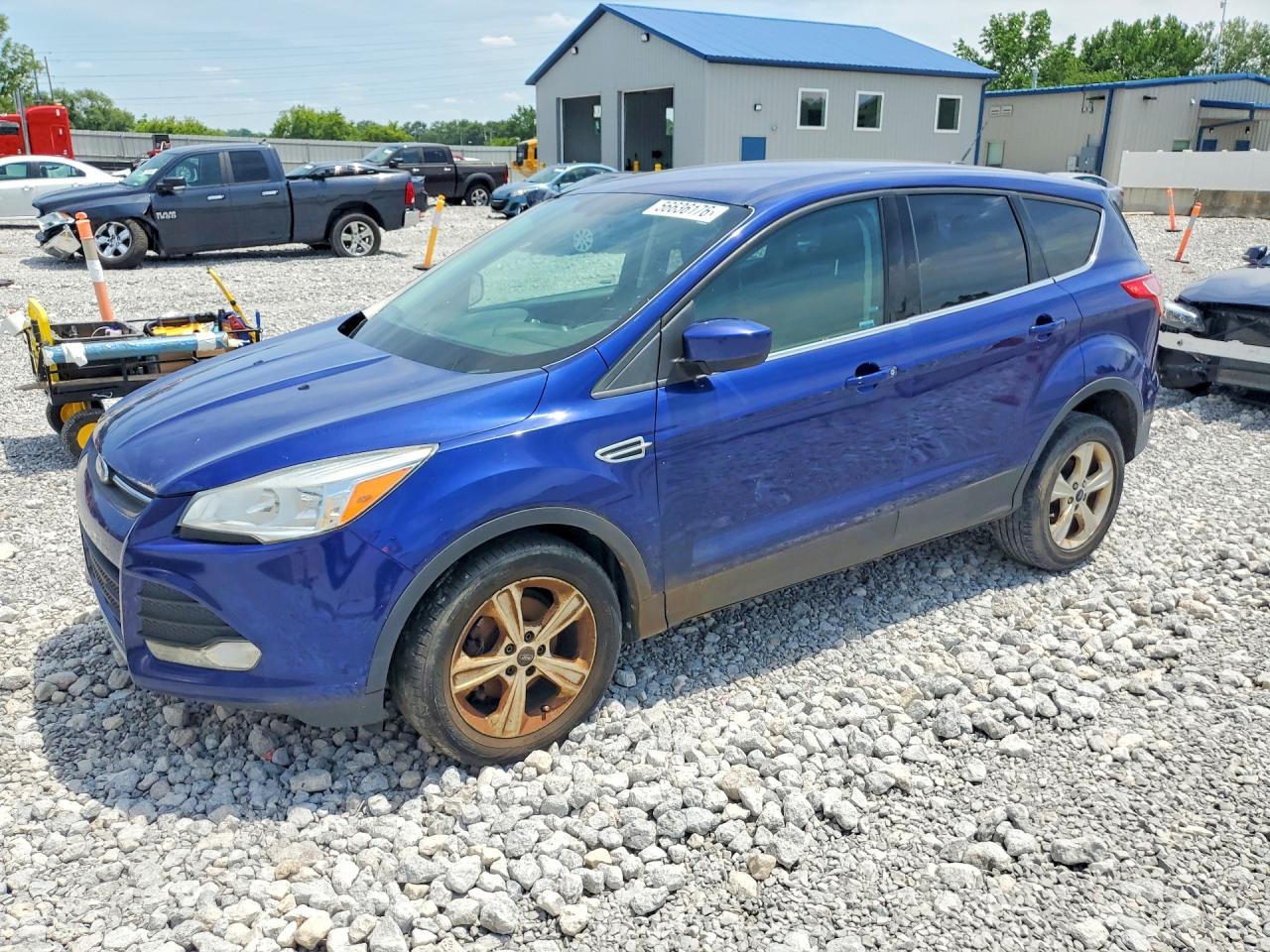 Salvage Ford Escape Image