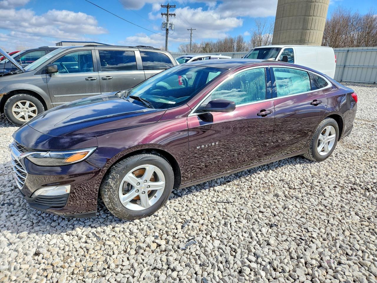 Salvage Chevrolet Malibu Image