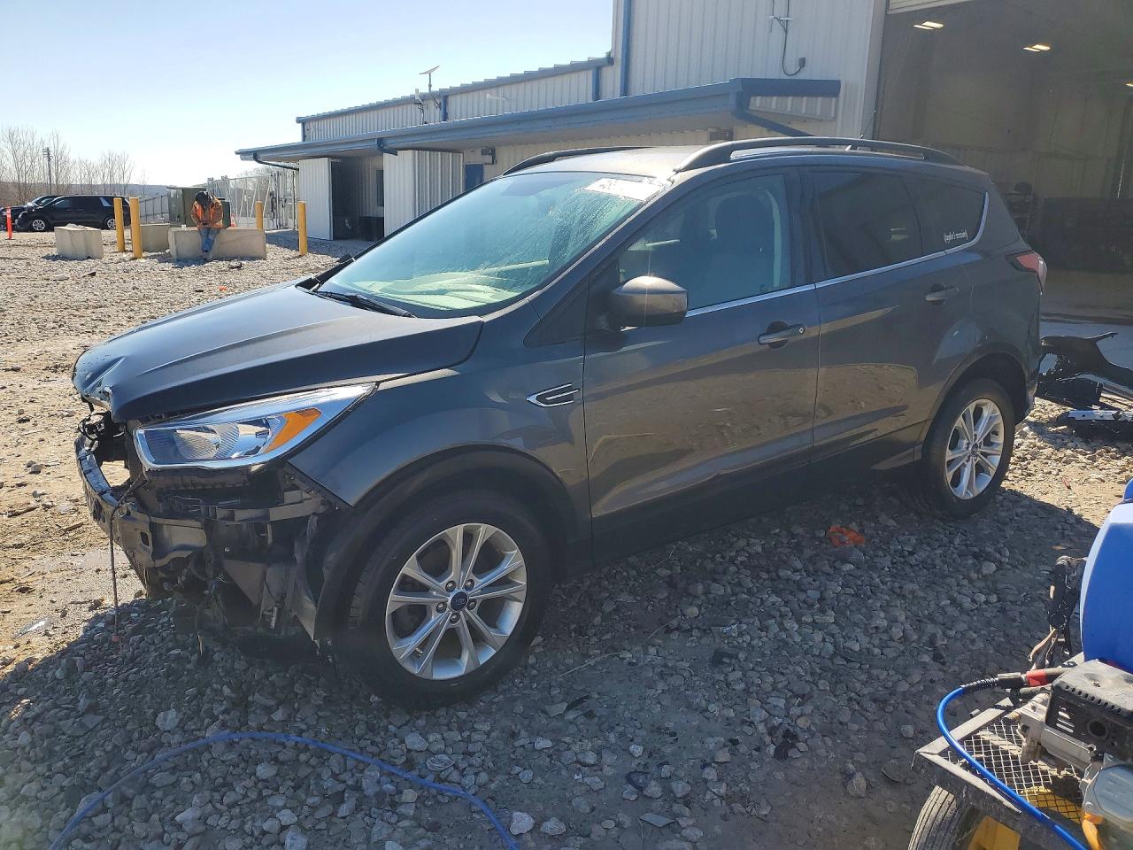 Salvage Ford Escape Image