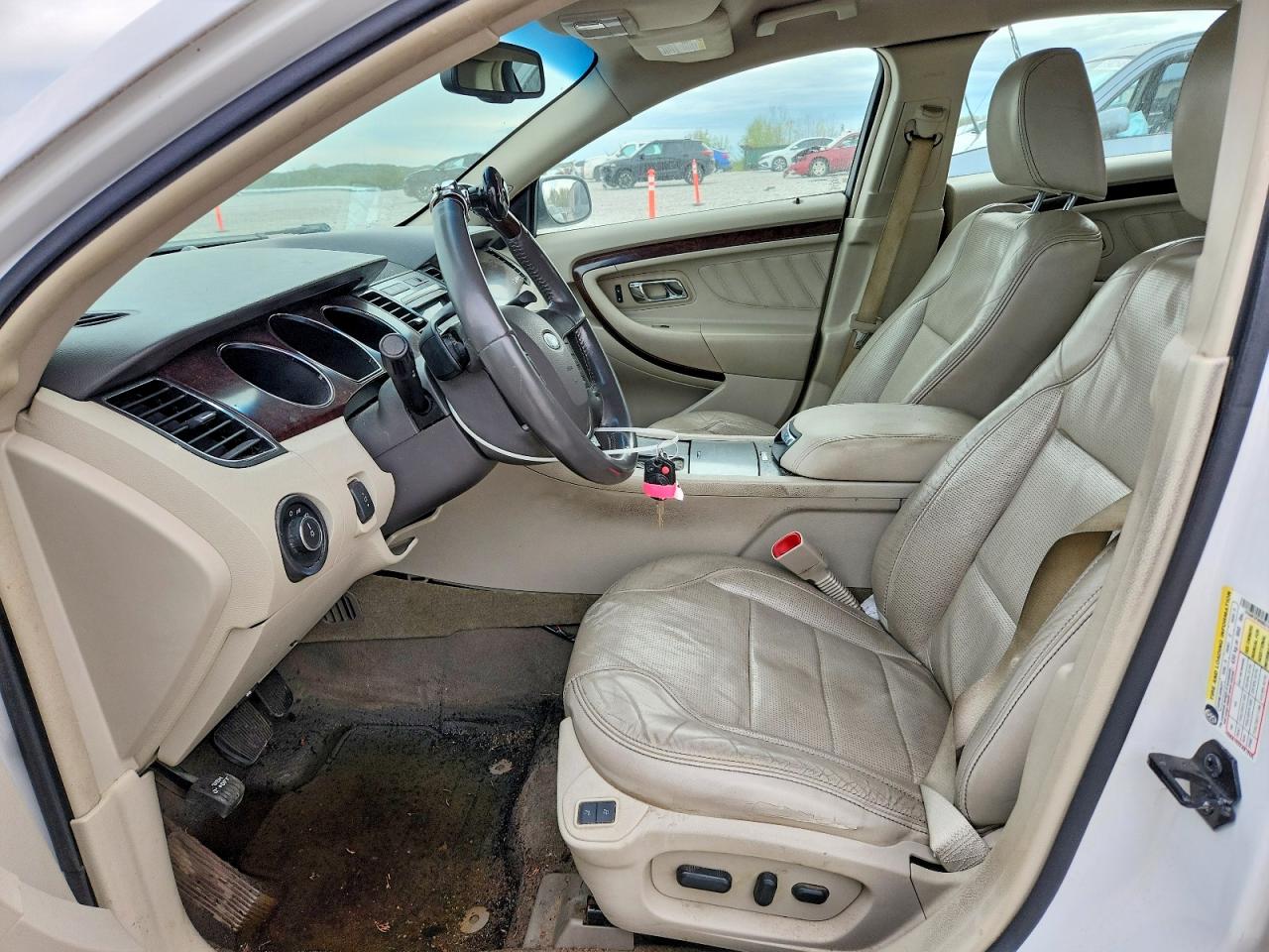 Ford Taurus Limited