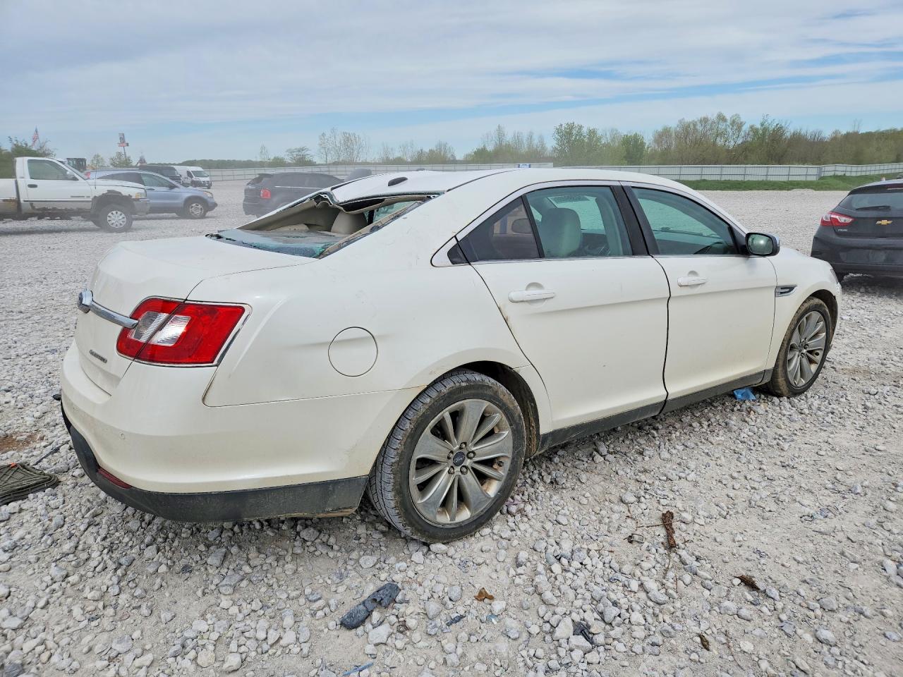 Ford Taurus Limited
