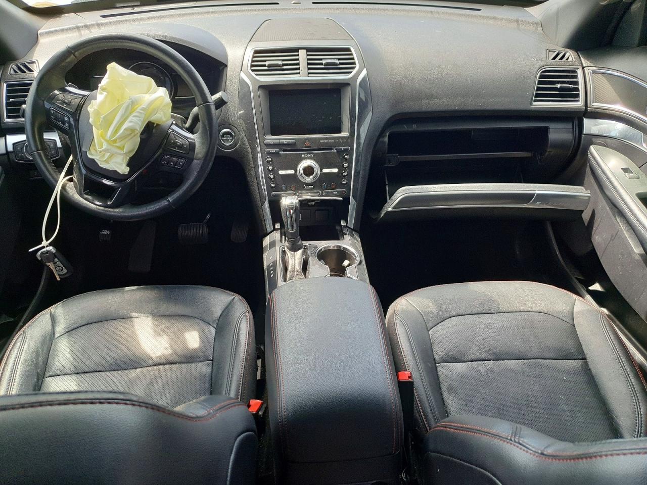 Ford Explorer Sport