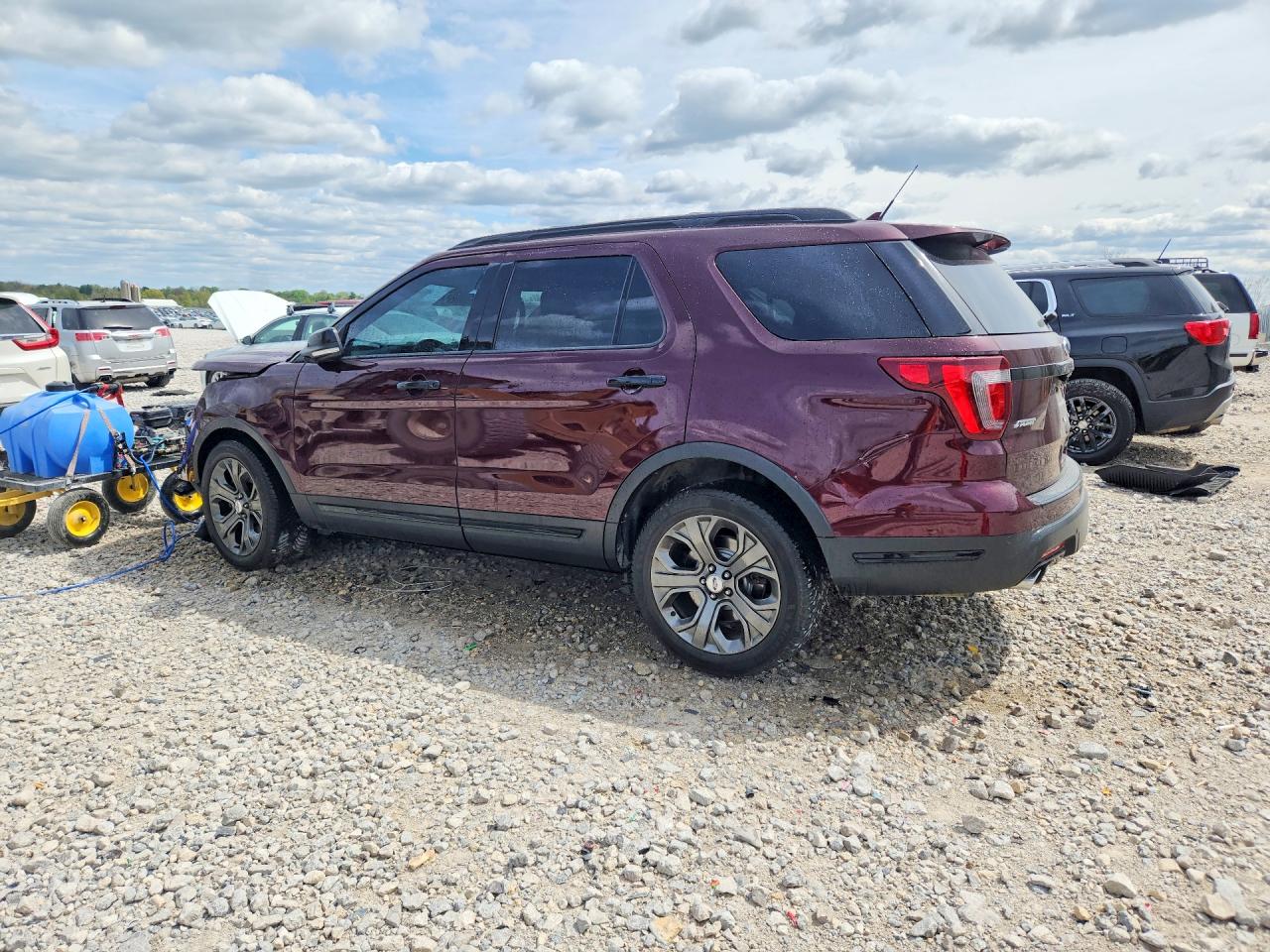 Ford Explorer Sport