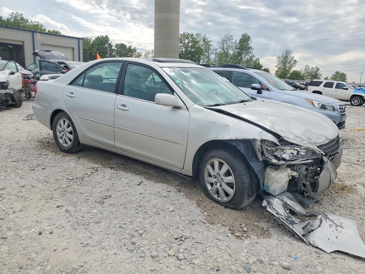 Toyota Camry Xle V6