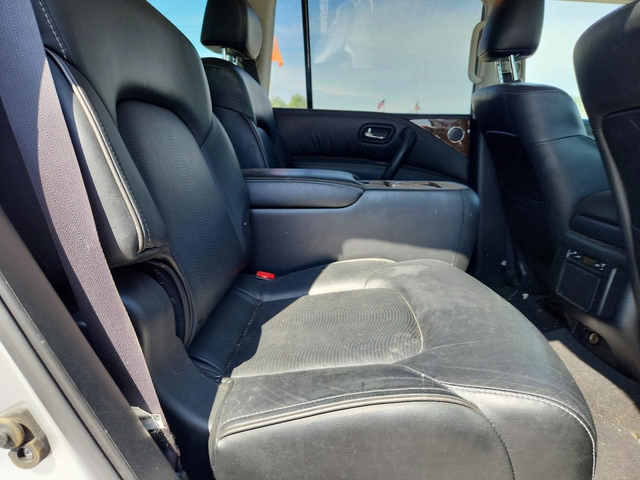 INFINITI Qx Base