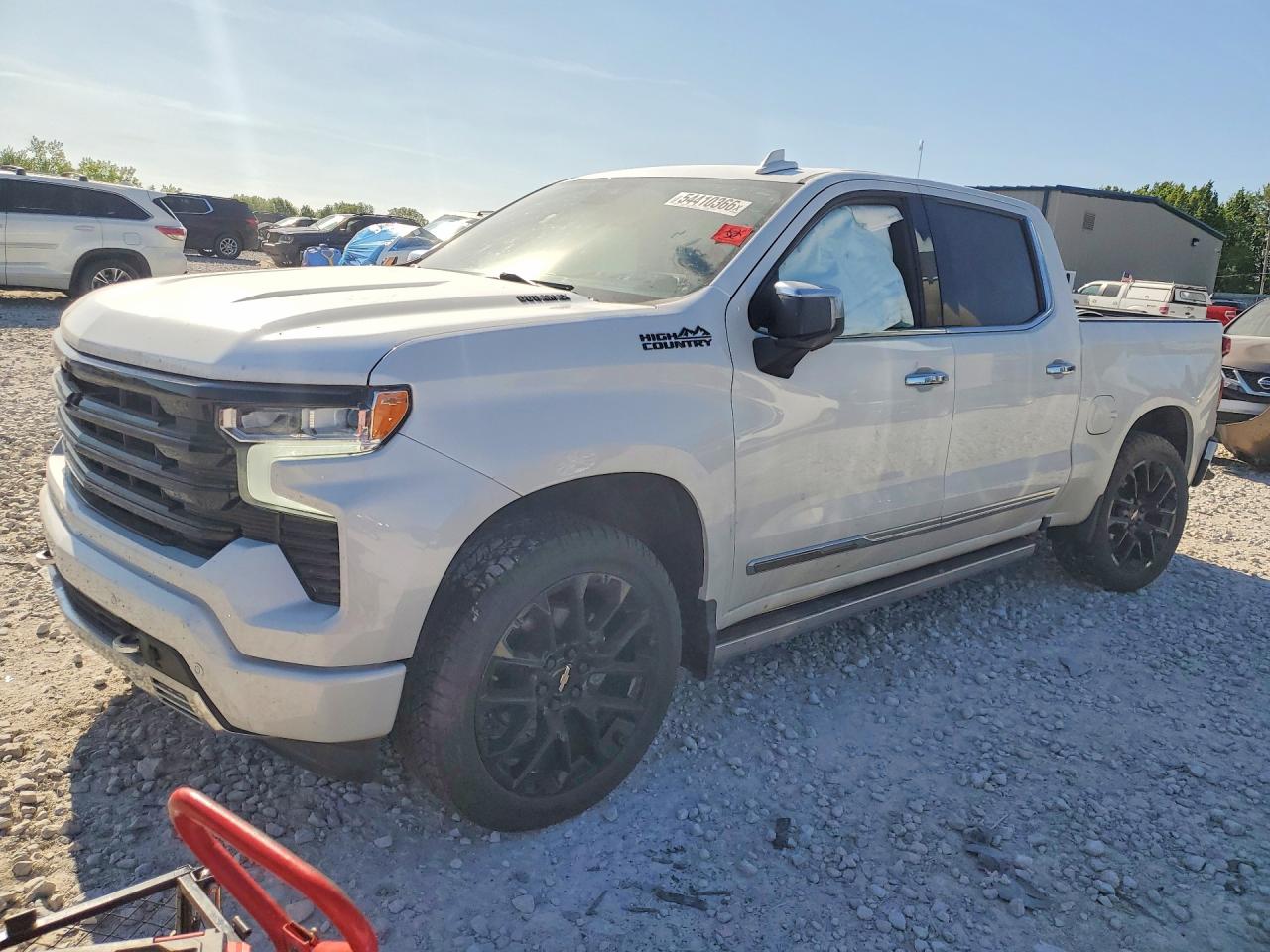 Salvage Chevrolet Silverado Image