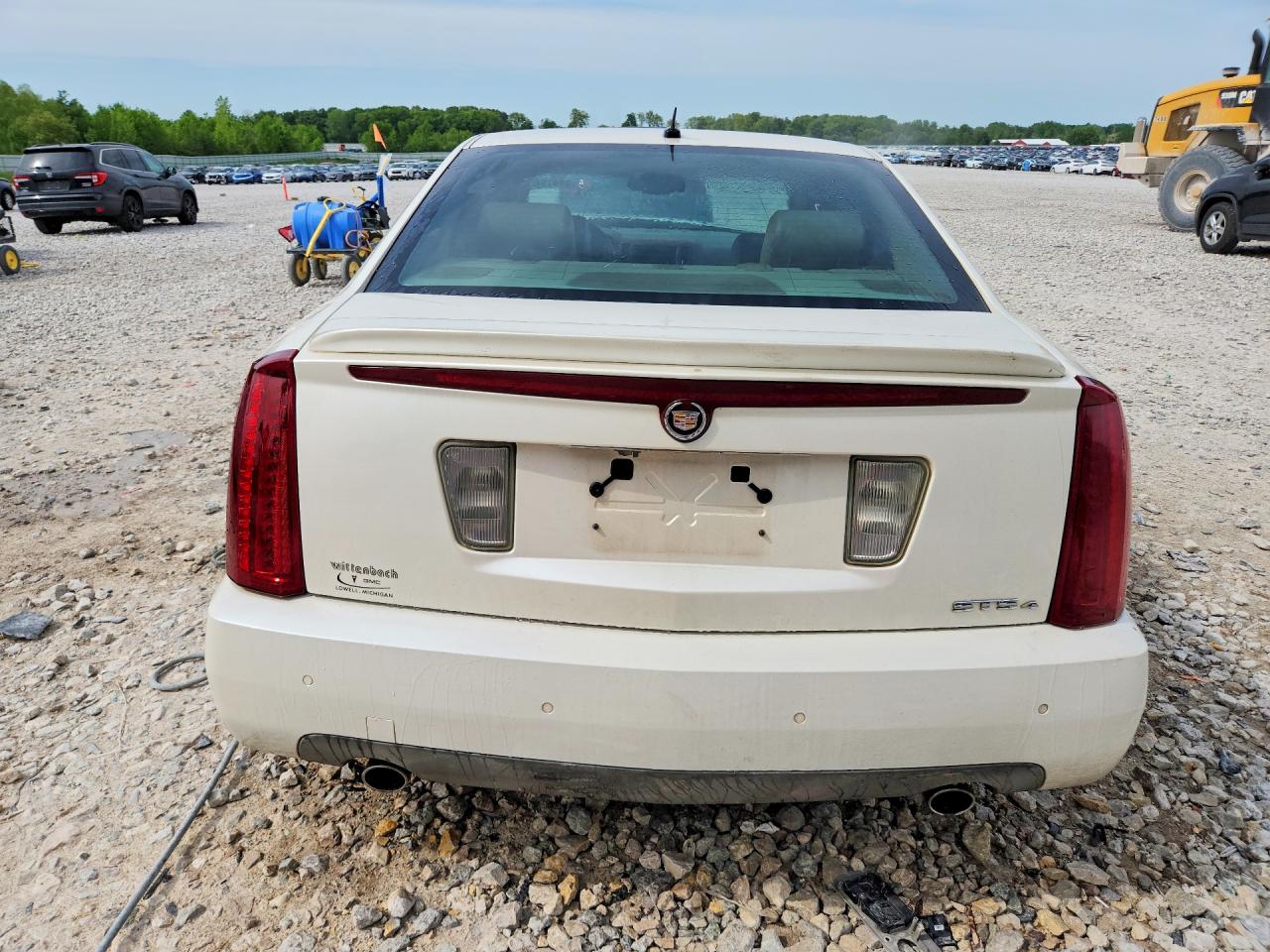 Cadillac STS