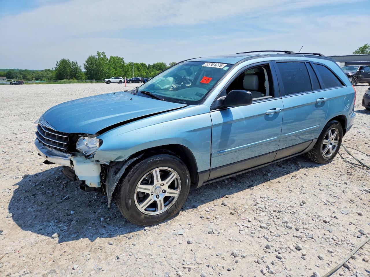 Salvage Chrysler Pacifica Image