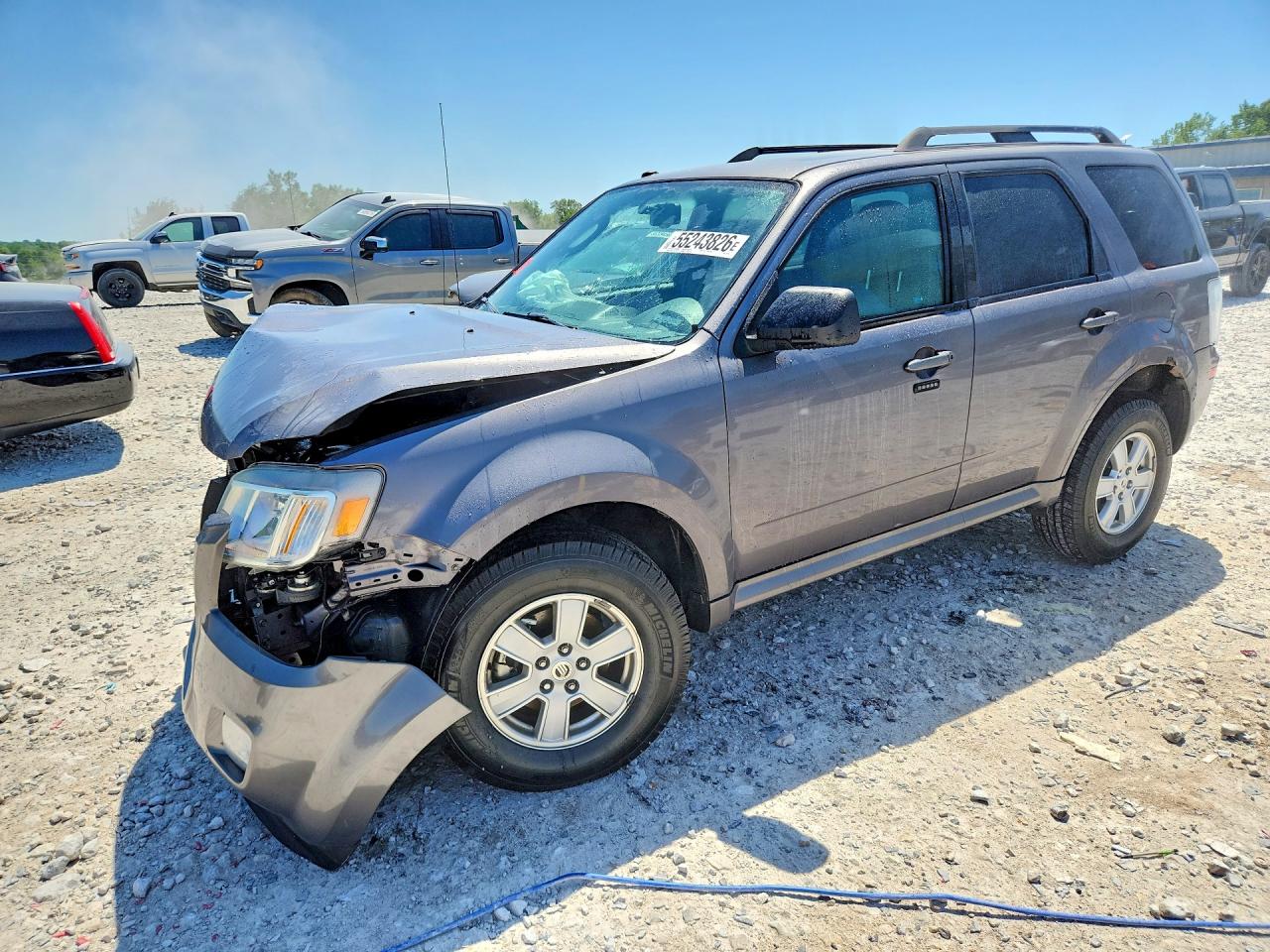 Salvage Mercury Mariner Image