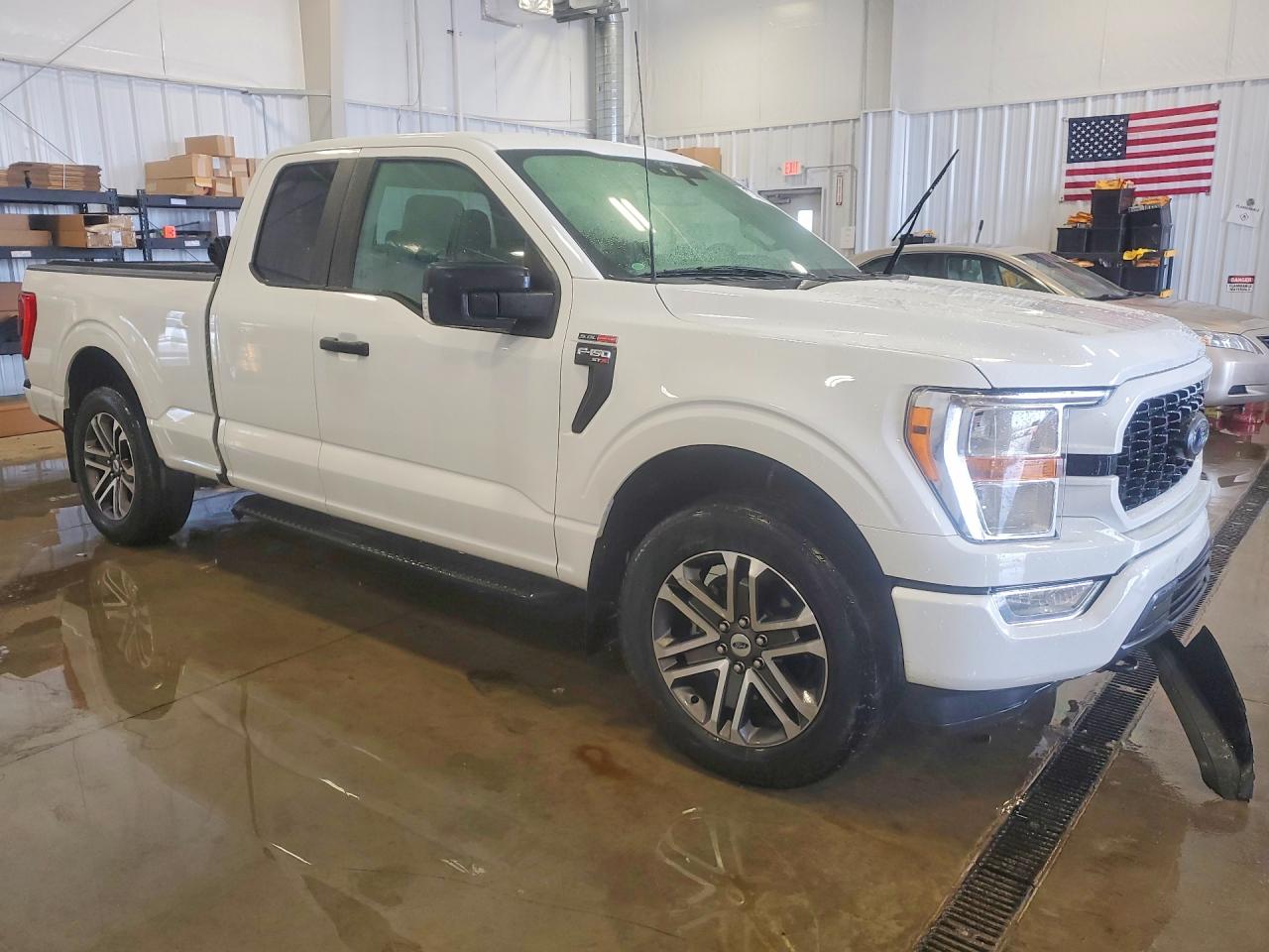 Ford F-150 Super Cab