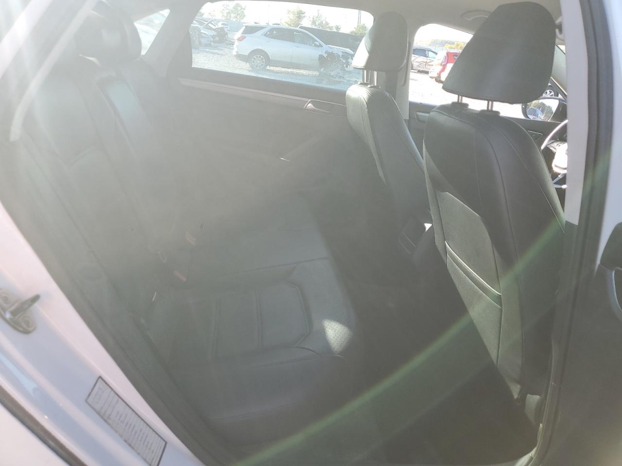Volkswagen Passat R-line