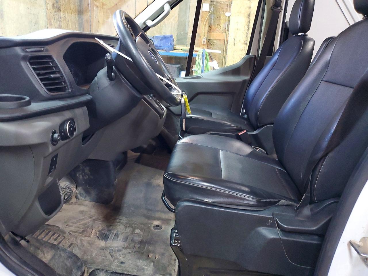 Ford Transit T-250