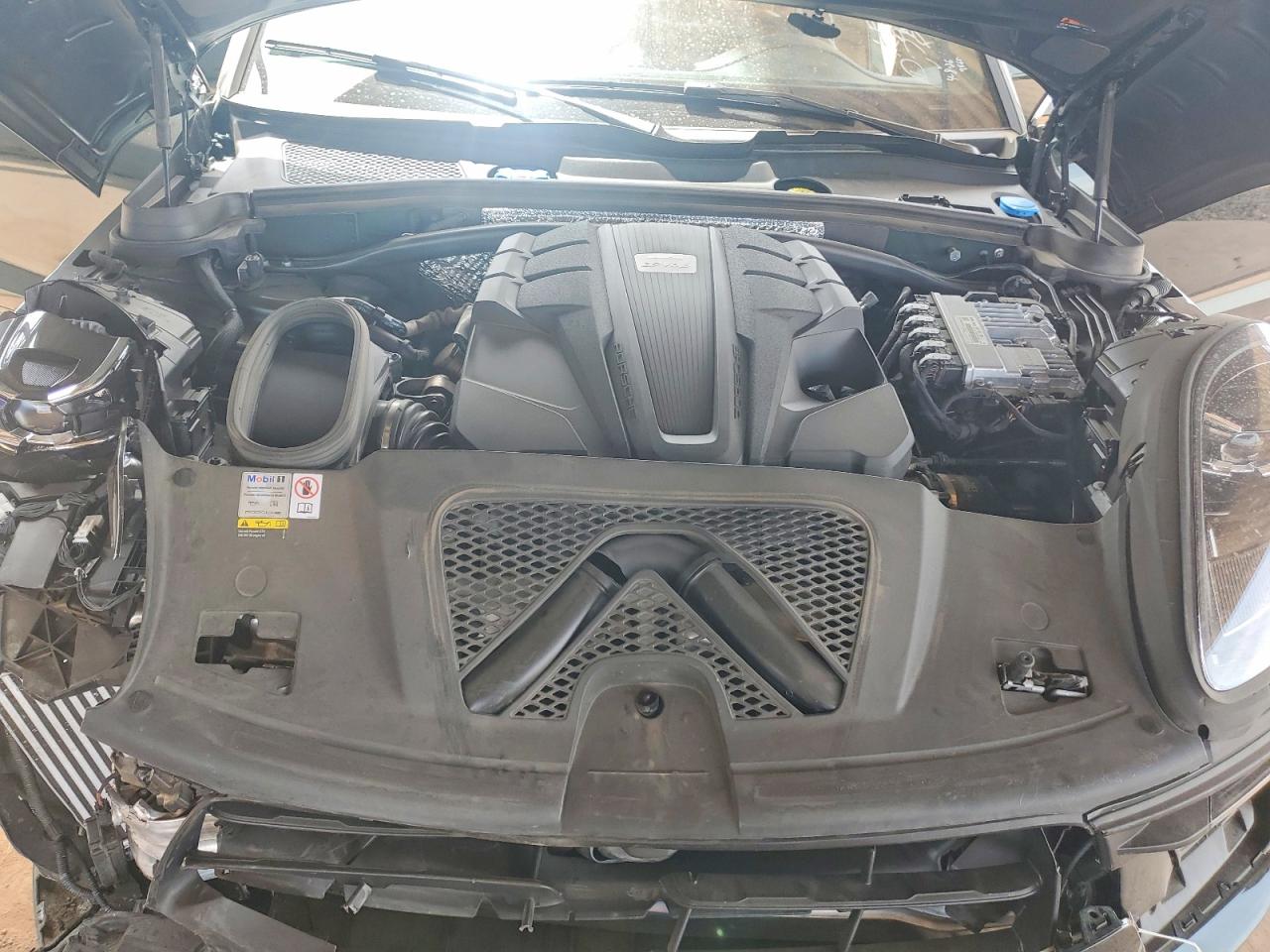 Porsche Macan S