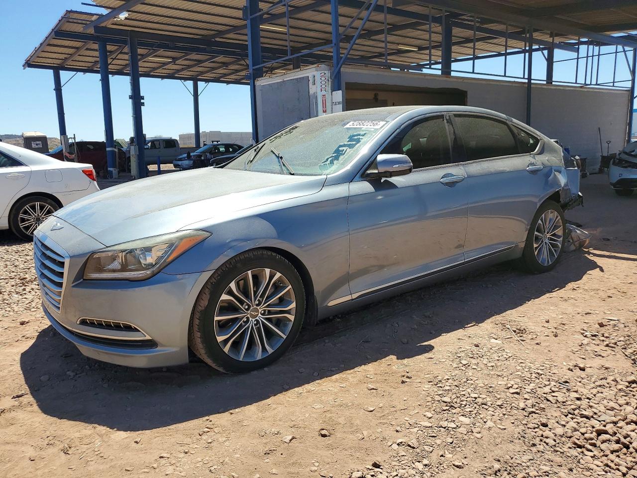 Salvage Hyundai Genesis Image