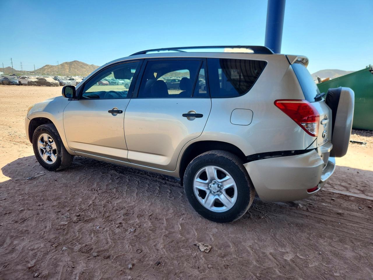 Toyota RAV4 Base