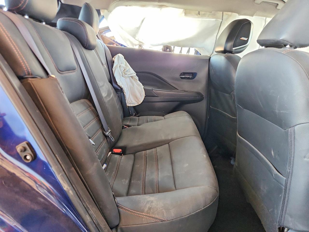 Nissan Kicks Sr