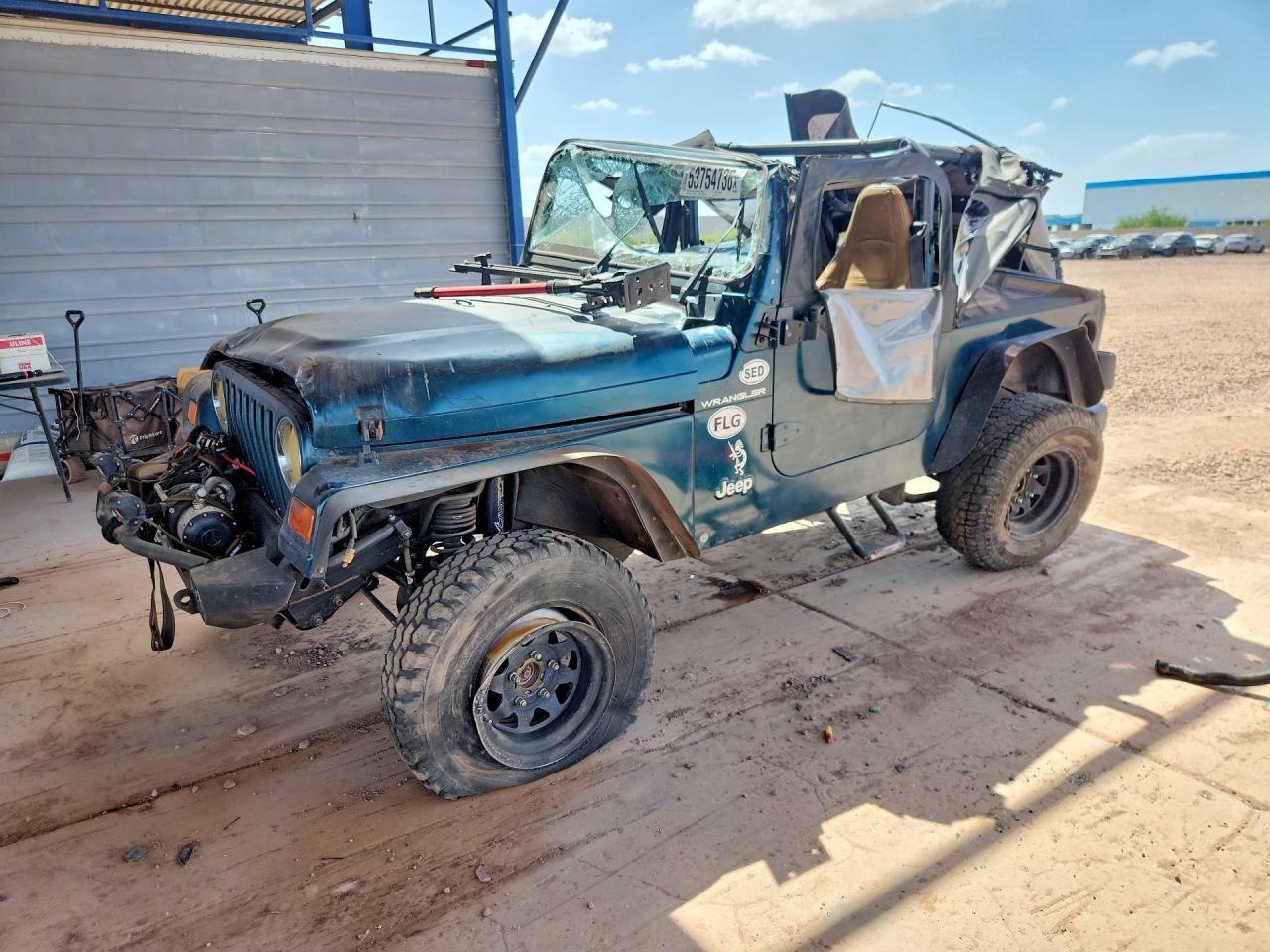Salvage Jeep Wrangler Image