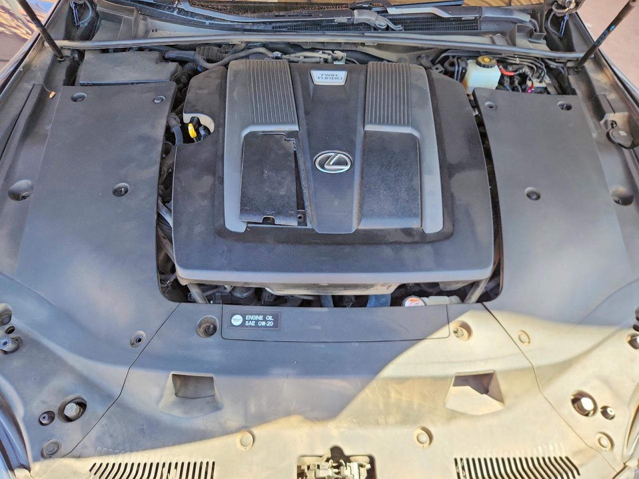 Lexus LS Base