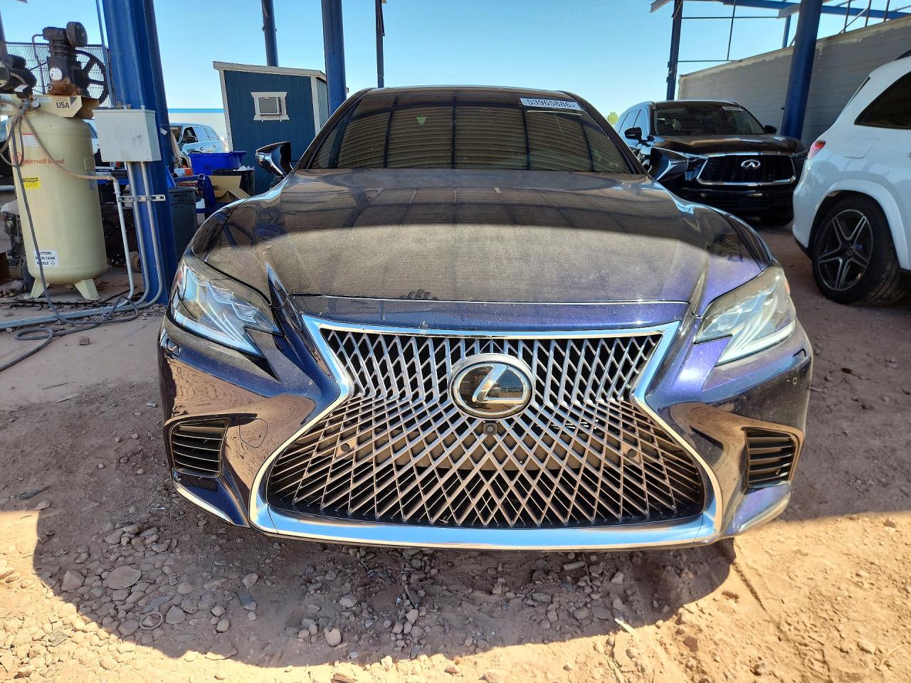 Lexus LS Base