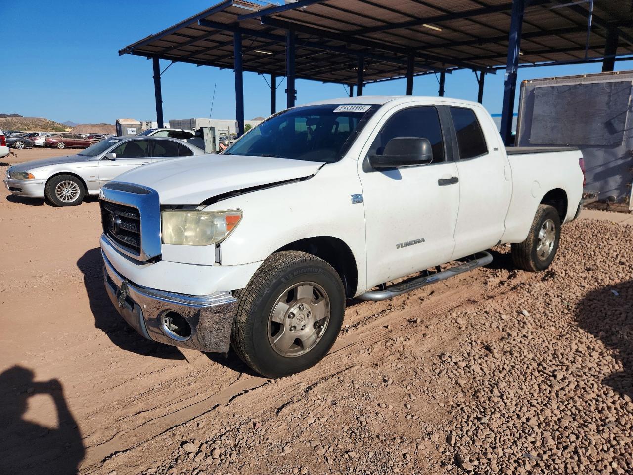 Salvage Toyota Tundra Image