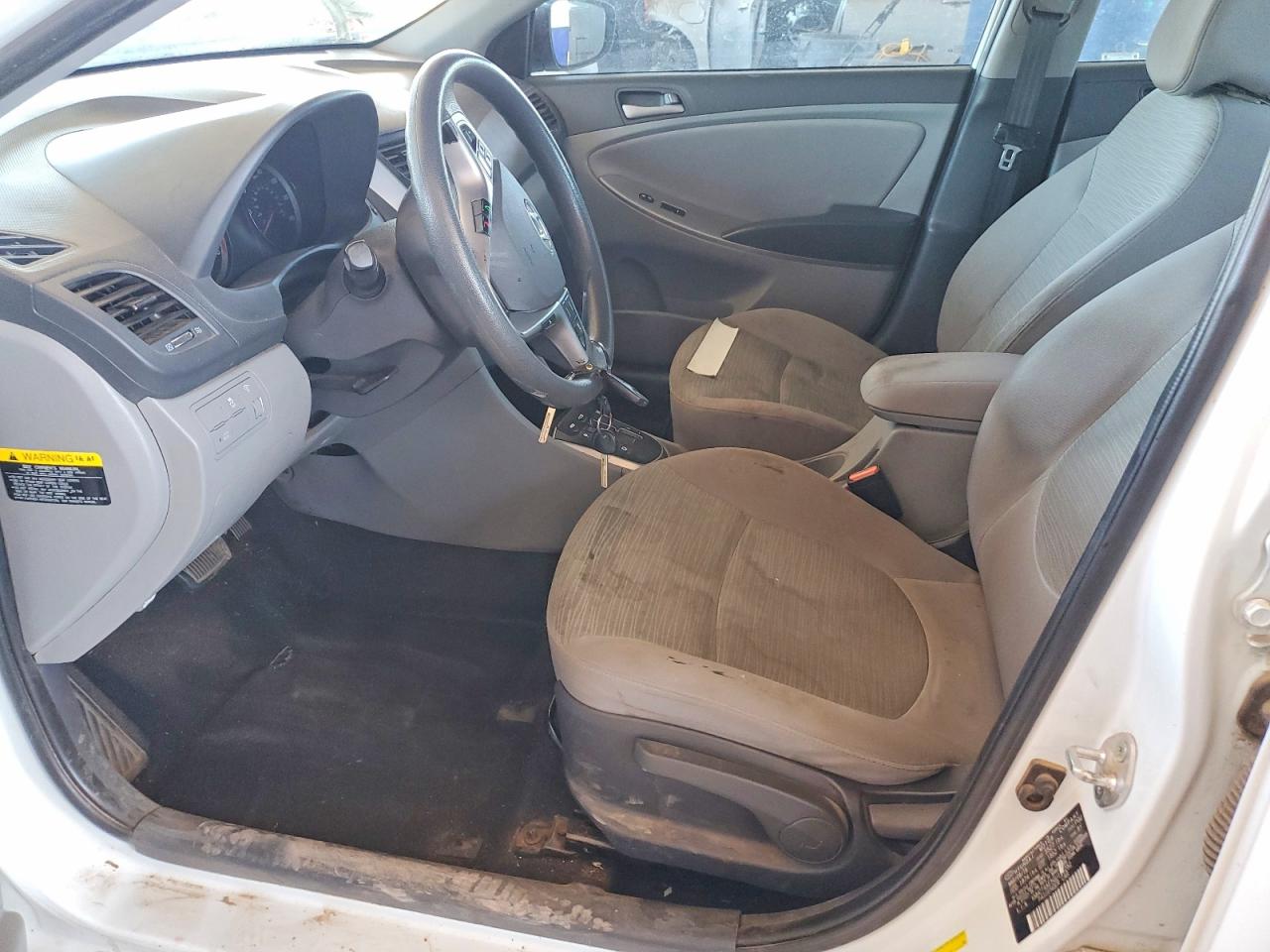 Hyundai ACCENT Se