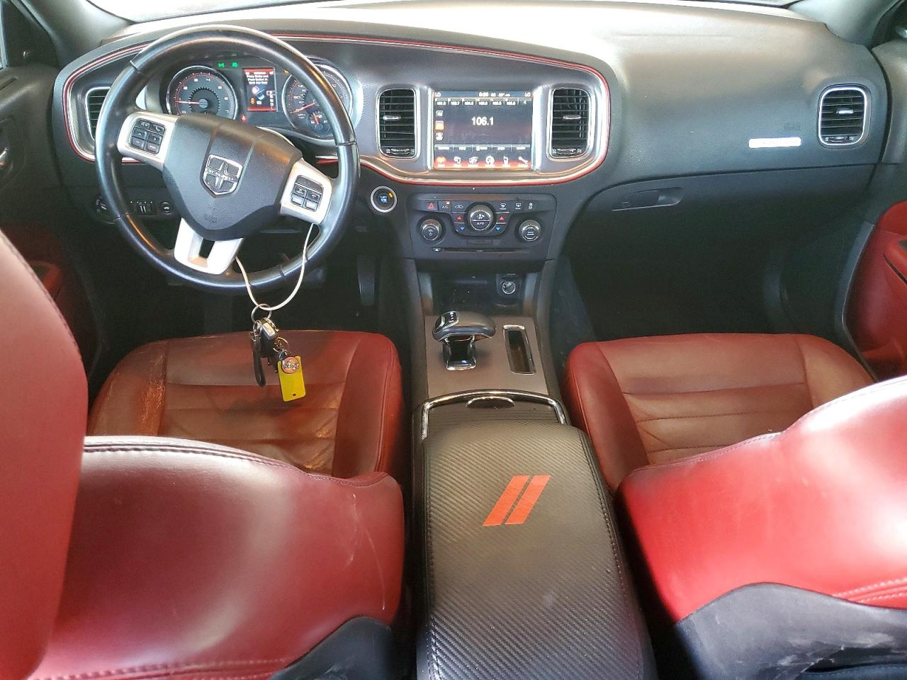 Dodge Charger Sxt