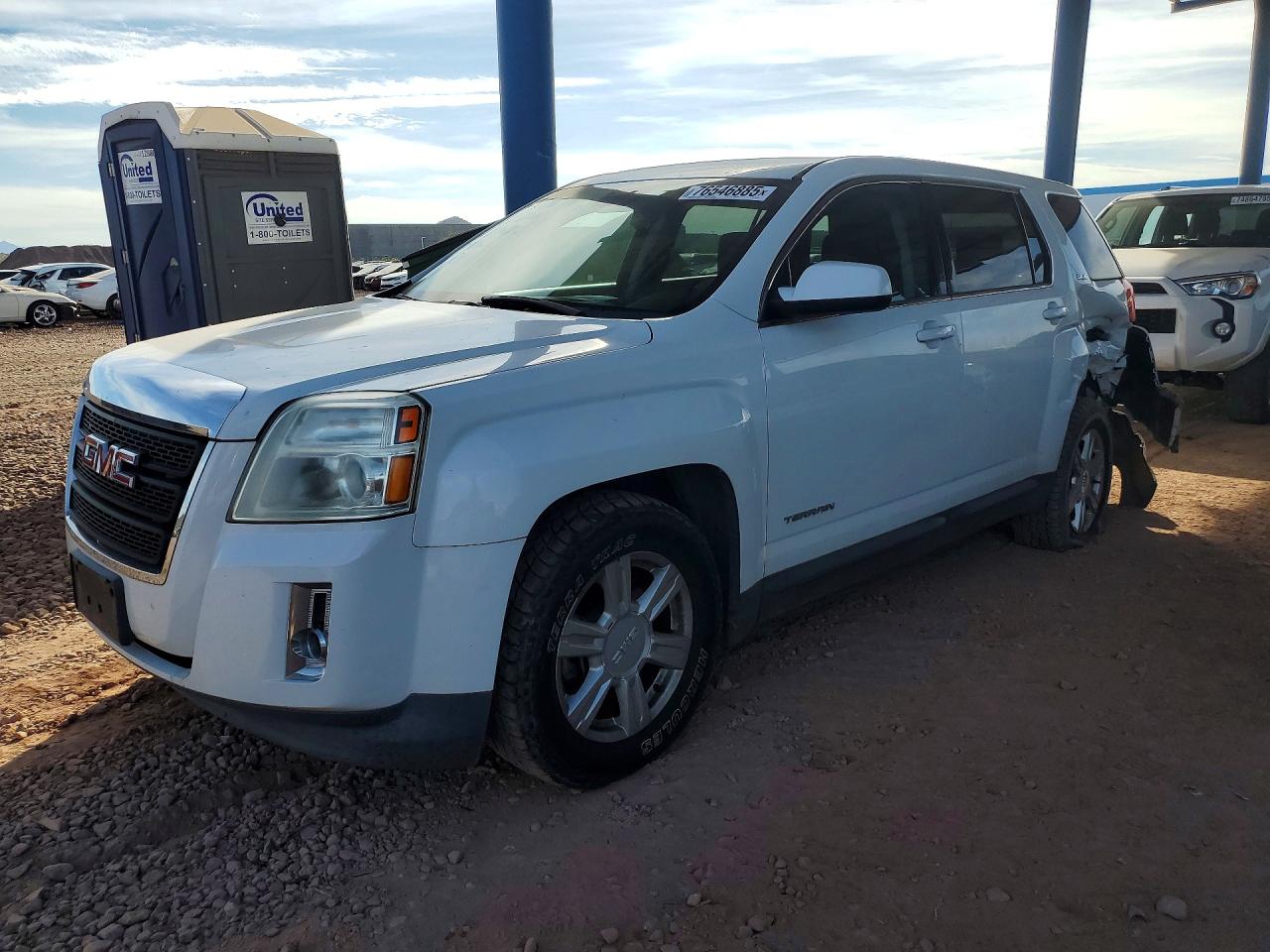 Salvage GMC Terrain Image