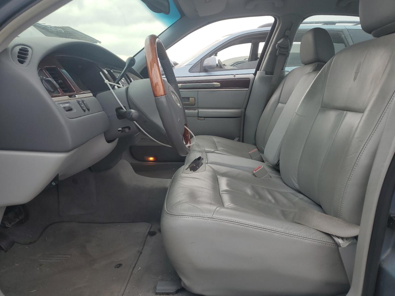 Lincoln Towncar Ultimate