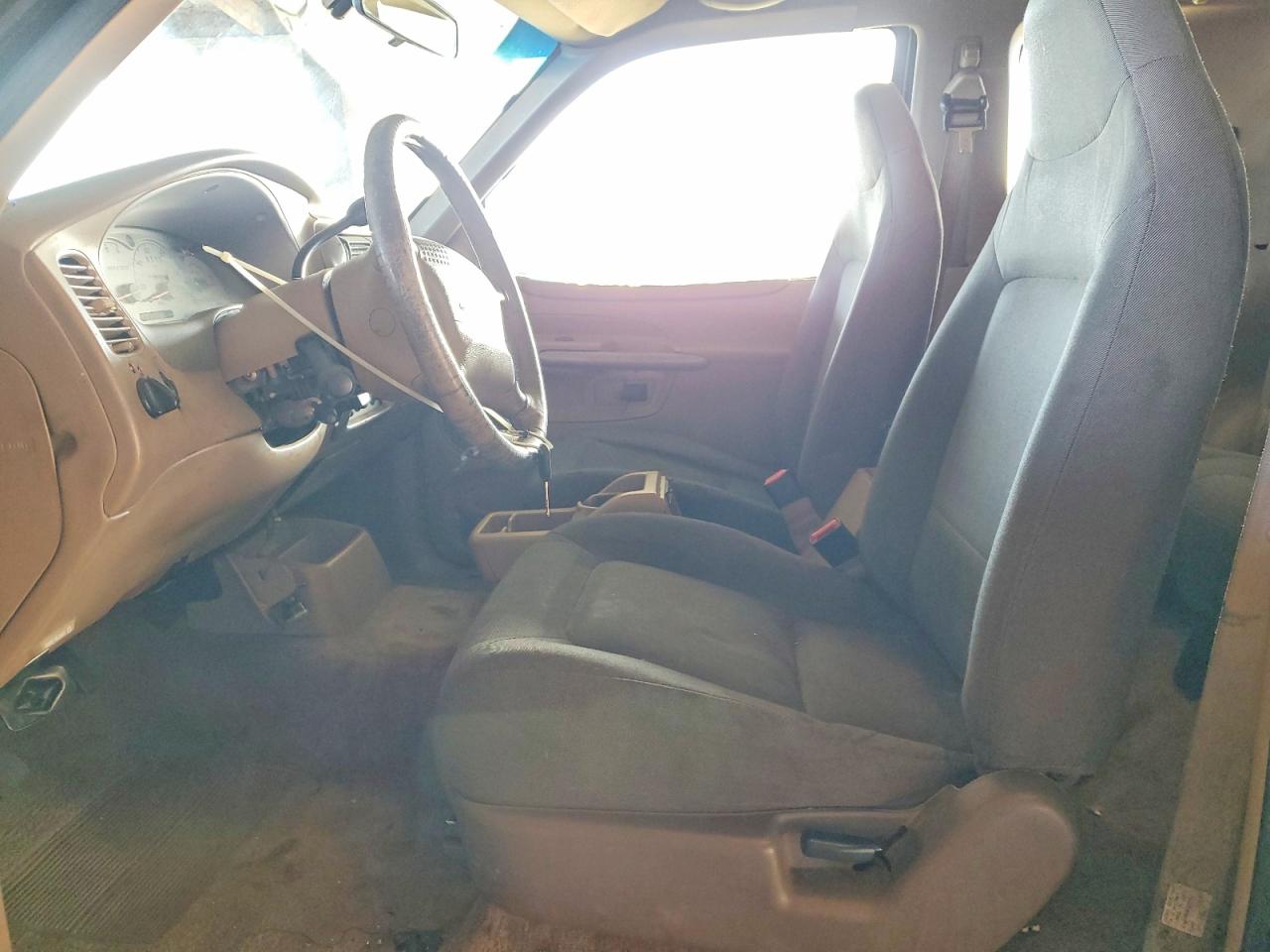 Ford Explorer Sport