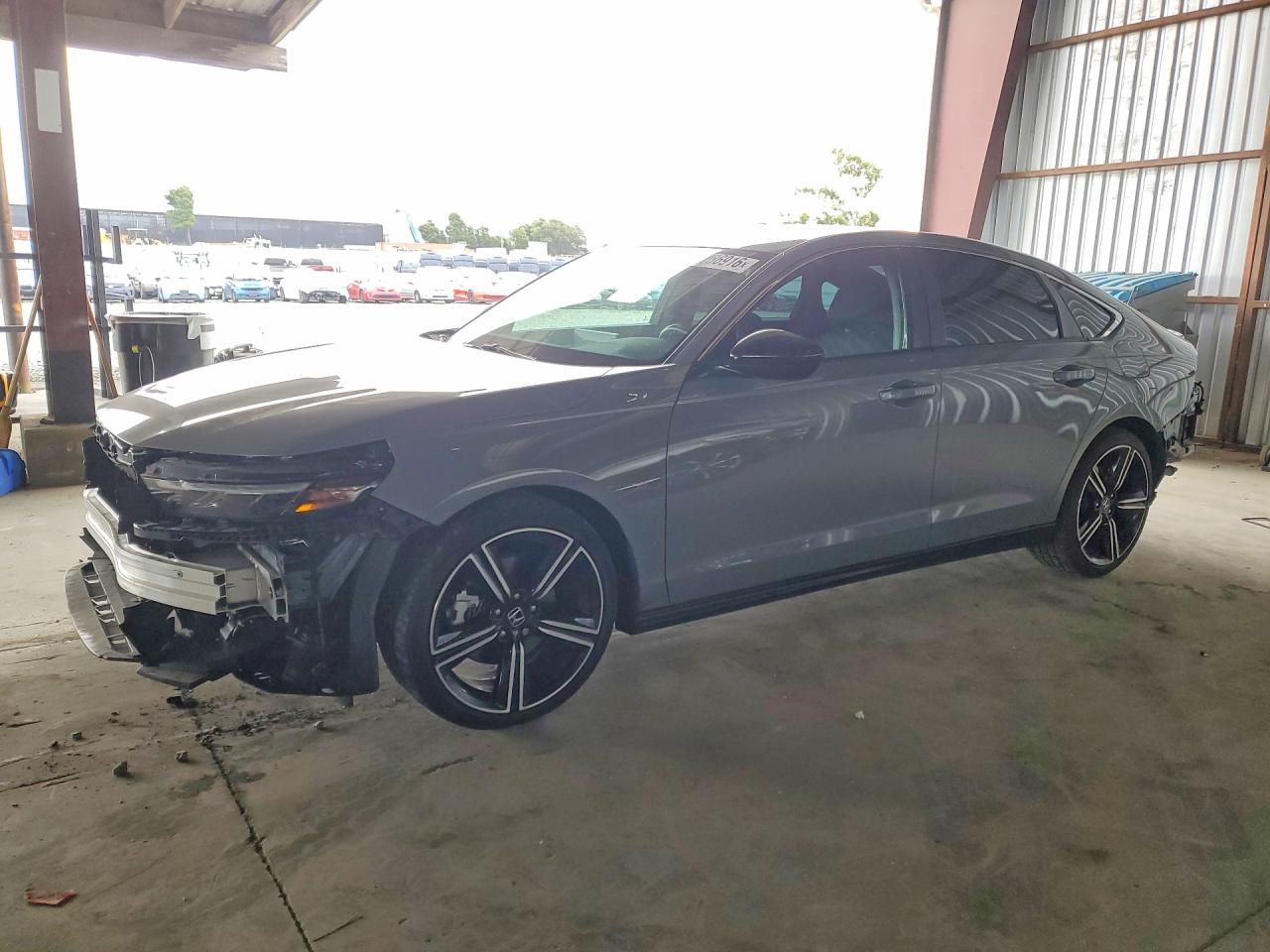 Salvage Honda Accord Image