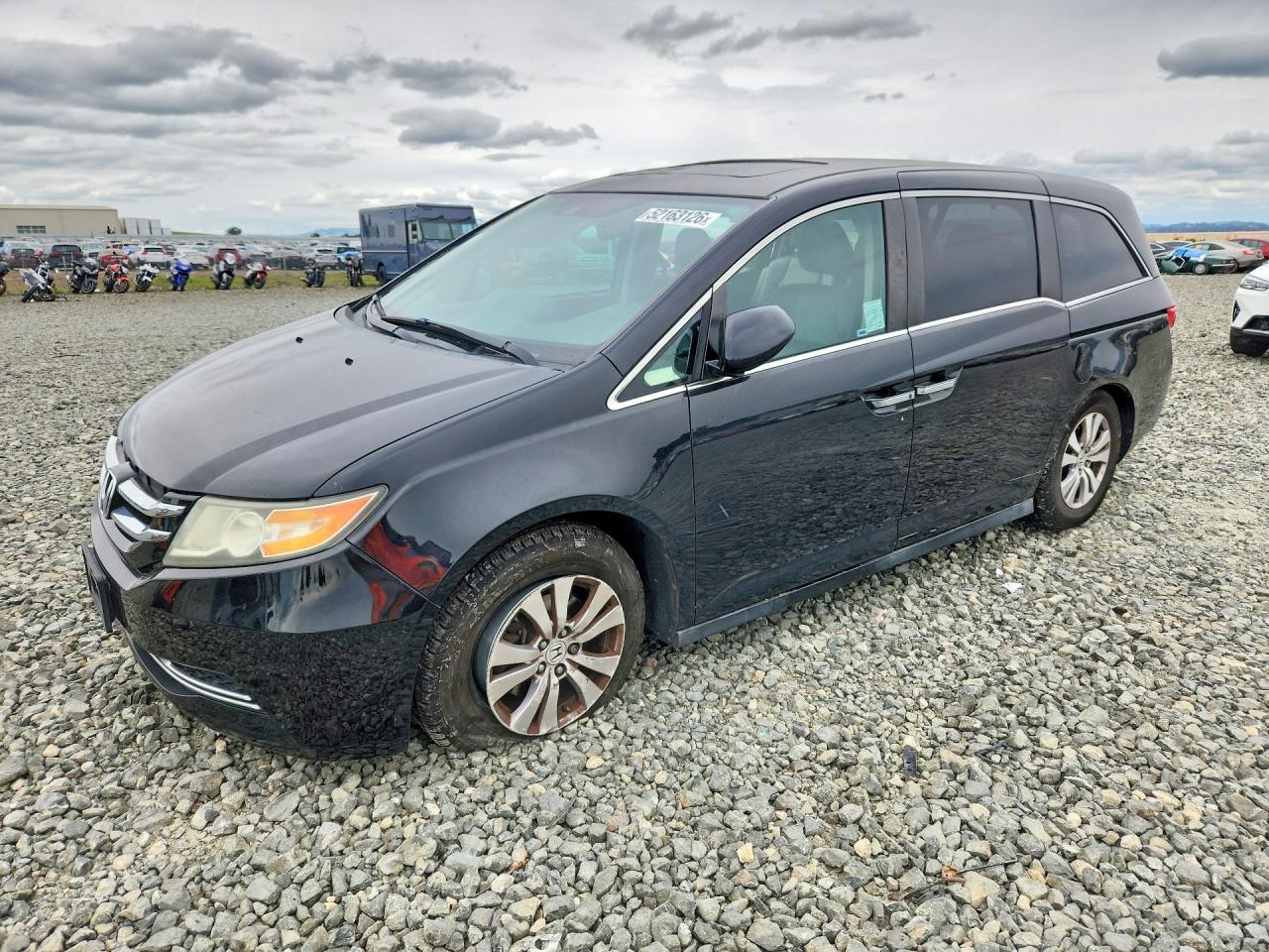 Salvage Honda Odyssey Image