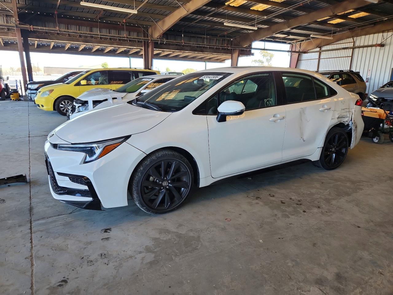 Salvage Toyota Corolla Image