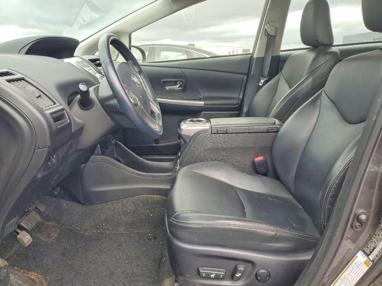 Toyota Prius Four