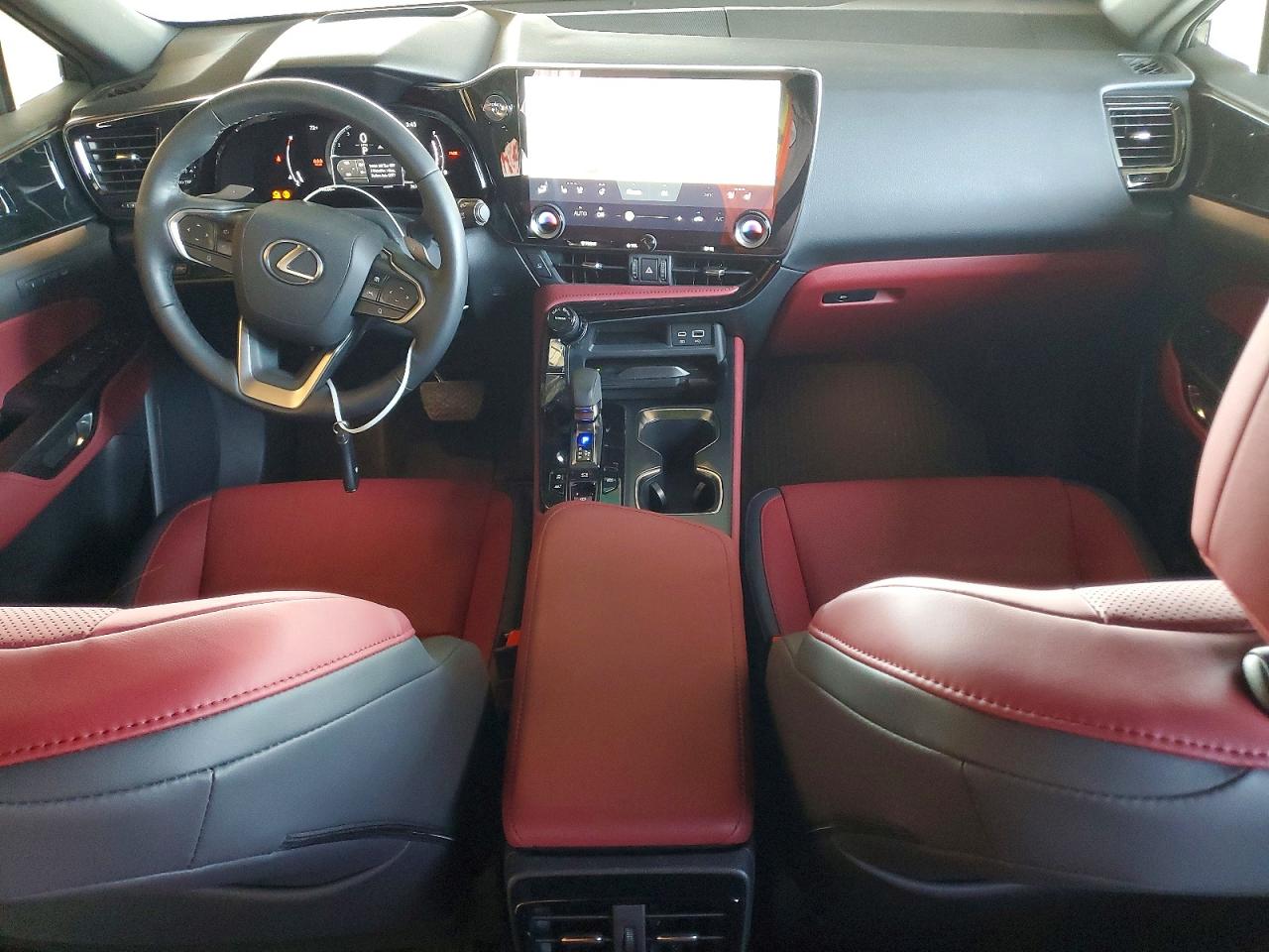 Lexus NX Premium