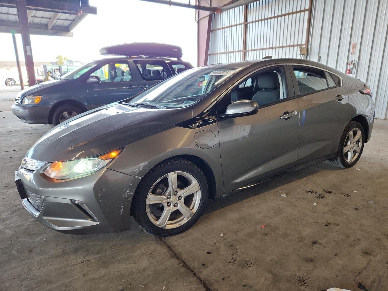Salvage Chevrolet Volt Image