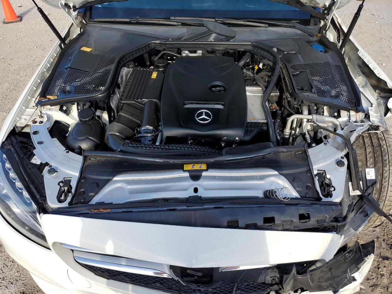 Mercedes-Benz C-Class 300