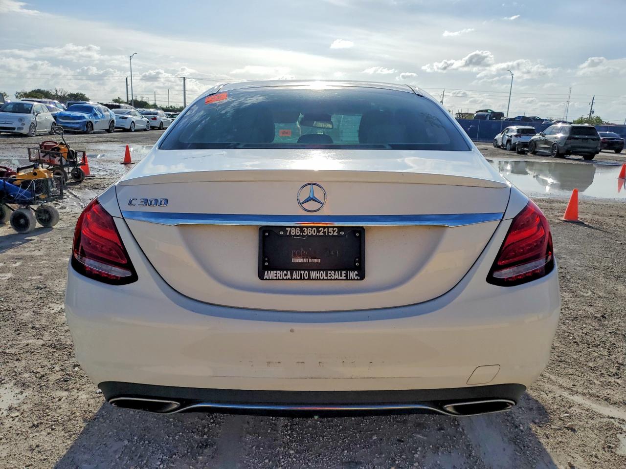 Mercedes-Benz C-Class 300