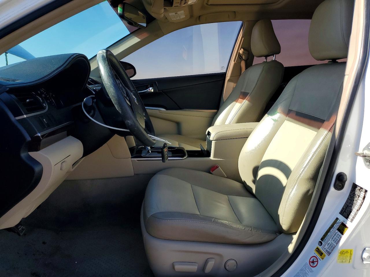 Toyota Camry Xle