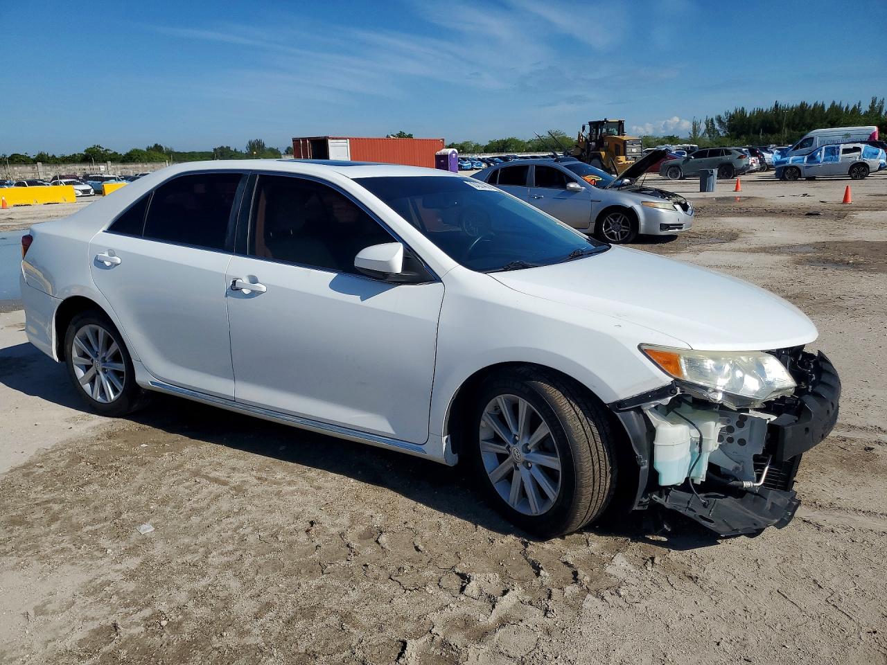 Toyota Camry Xle