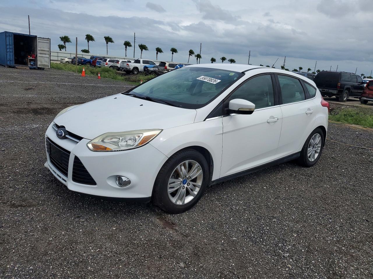 Salvage Ford Focus Image