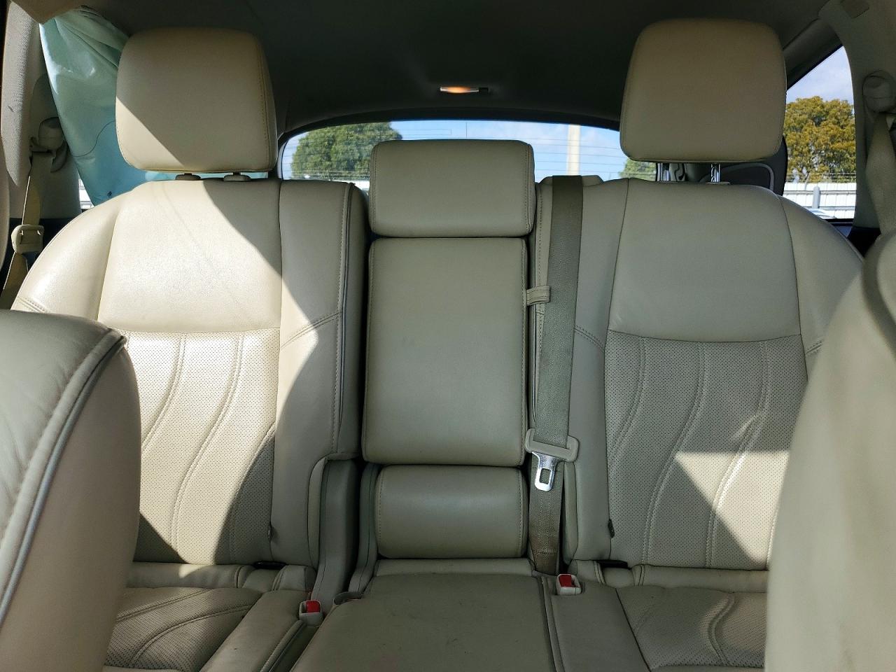 INFINITI Qx Luxe