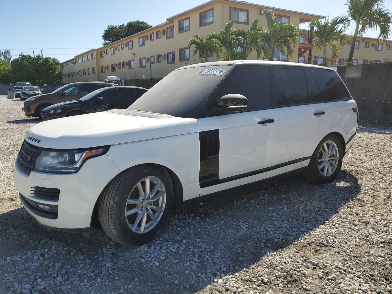 Salvage Land Rover Range Rover Image