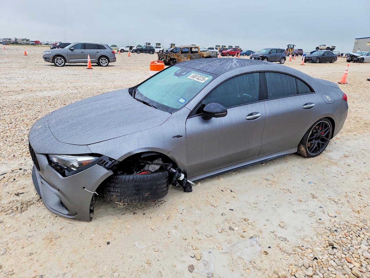 Salvage Mercedes-Benz Cla-class Image