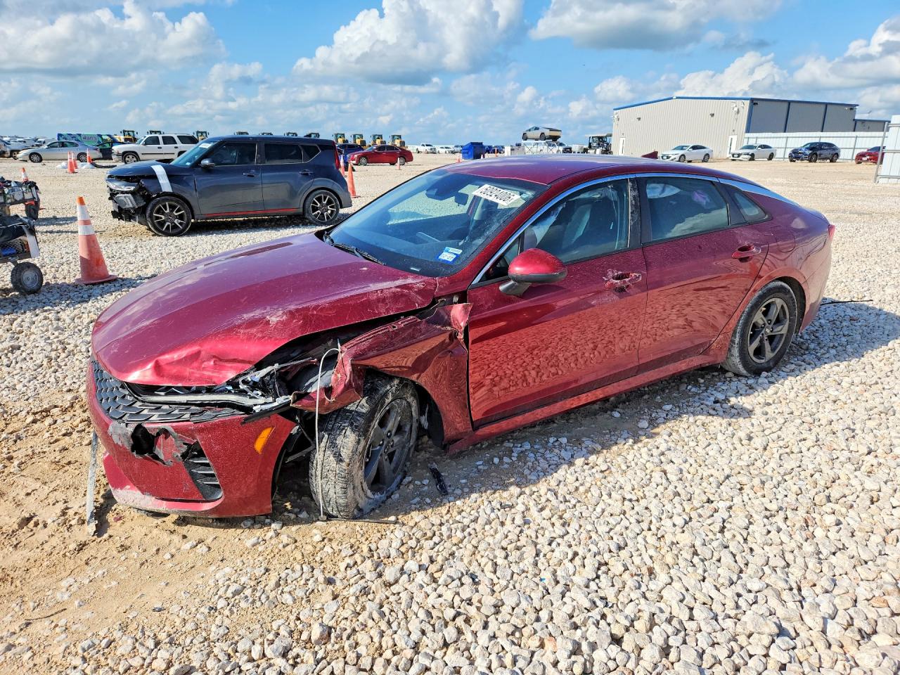 Salvage Kia K5 Image