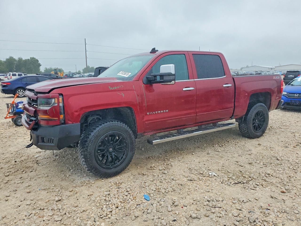Salvage Chevrolet Silverado Image