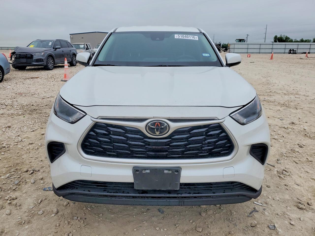 Toyota Highlander L
