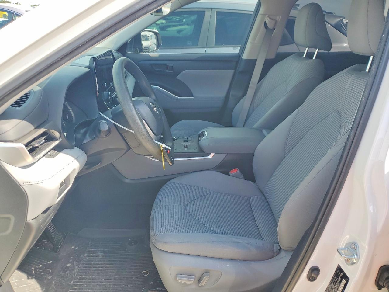 Toyota Highlander L