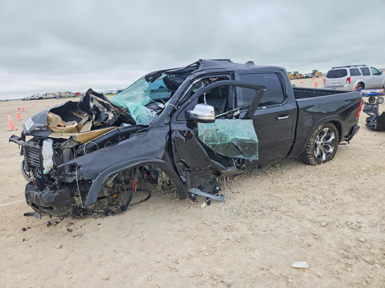 Salvage Ram 1500 Image